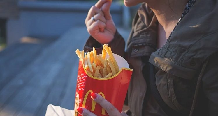 MacDonald's logo fries